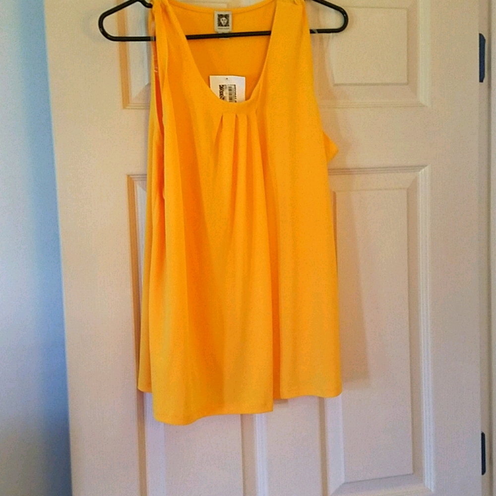 Women's top gold sleeveless top